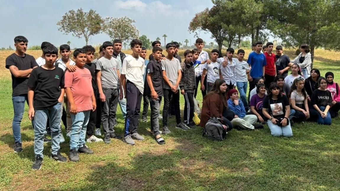 Okulumuzda 9. sınıf öğrencileri ile piknik etkinliği düzenlenmiştir. Emeği geçen tüm öğretmenlerimize teşekkür ederiz.